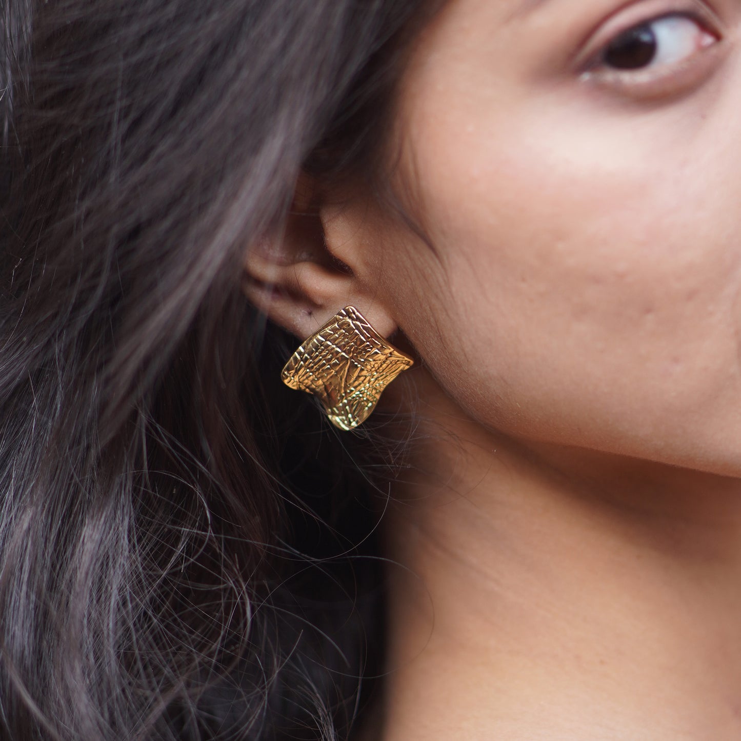 Textured Gold Square Earrings - Anti Tarnish - Stellin Moon